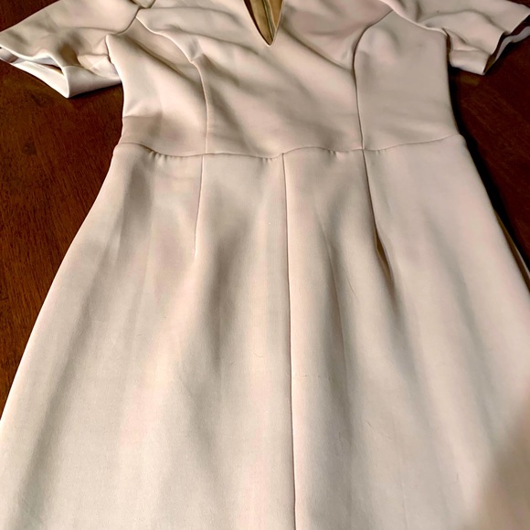 Sexy and classy BEBE dress size M like new - Picture 9 of 10